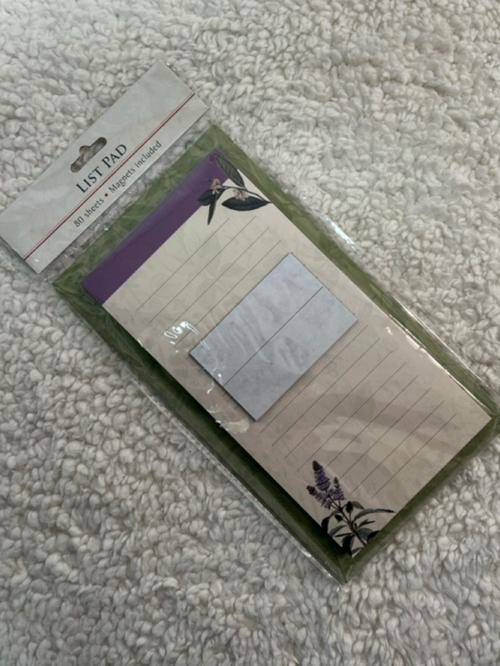 Mudlark Red Clover Magnetic List Pad Notepad with Purple Floral Accent